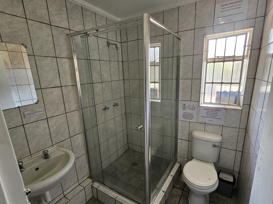 8 Bedroom Property for Sale in Brandwag Free State
